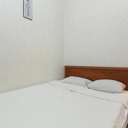 Апартаменты на вул. сходова 3, бічна ужгородської, біля високого замку. Львов